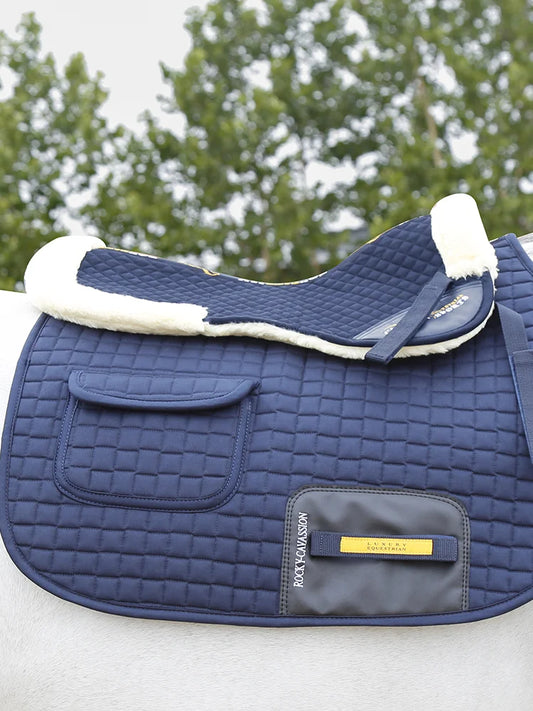 Corrective lined half pad horse back saddle